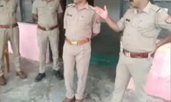 रेप का युवती ने किया विरोध तो कर दी पीट-पीटकर हत्या-ग्रामीणों का हंगामा