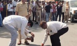 अदालत के बाहर दिनदहाड़े गैंगस्टर का मर्डर-गोलियों से गूंजी कचहरी अदालत के बाहर दिनदहाड़े गैंगस्टर का मर्डर-गोलियों से गूंजी कचहरी