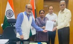 विधानसभा सचिव निलंबित- भेजा नियुक्तियां रद्द करने का प्रस्ताव