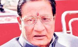 विधायकों को आशंका थी कि पीठ में छूरा घोंपने वालो को CM बना दिया जायेगा-धारीवाल विधायकों को आशंका थी कि पीठ में छूरा घोंपने वालो को CM बना दिया जायेगा-धारीवाल