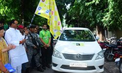 बच्चों की मुस्कान को बनाये रखने की अनूठी पहल- पाठक ने दिखाई हरी झंडी बच्चों की मुस्कान को बनाये रखने की अनूठी पहल- पाठक ने दिखाई हरी झंडी