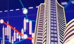 शेयर बाजार में गिरावट के साथ कारोबार की शुरुआत