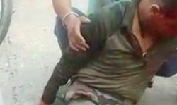 ट्रक में घुसी सेना के जवान की जिप्सी, कैप्टन समेत तीन घायल ट्रक में घुसी सेना के जवान की जिप्सी, कैप्टन समेत तीन घायल