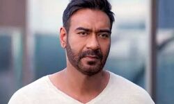 फिल्म अभिनेता अजय देवगन ने ख्वाजा शरीफ में लगाई हाजिरी फिल्म अभिनेता अजय देवगन ने ख्वाजा शरीफ में लगाई हाजिरी