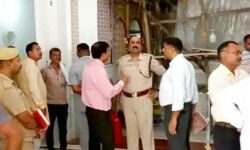 दिगंबर जैन मंदिर पर चोरों का धावा- अष्ट धातु की मूर्तियां चोरी दिगंबर जैन मंदिर पर चोरों का धावा- अष्ट धातु की मूर्तियां चोरी