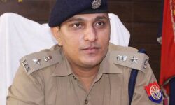 एसपी ने सस्पेंड किया दो पक्षों के विवाद में जातिसूचक शब्द कहने वाला दरोगा