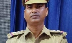 TSI की सख्ती- उल्लघंन करने वालों के काटे गये 4 हजार से अधिक चालान TSI की सख्ती- उल्लघंन करने वालों के काटे गये 4 हजार से अधिक चालान