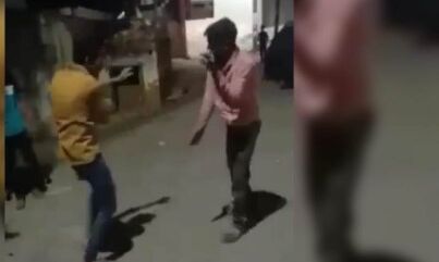 महिला पर बना रहा था दोस्ती का दबाव-अब रिश्तेदारों ने कर दिया ऐसा हाल