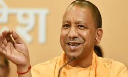 CM योगी की सुशासन के साथ दयालुता CM योगी की सुशासन के साथ दयालुता