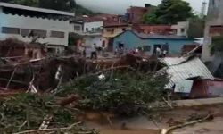 भूस्खलन ने मचाई चौतरफा आफत हुई 36 की मौत भूस्खलन ने मचाई चौतरफा आफत हुई 36 की मौत