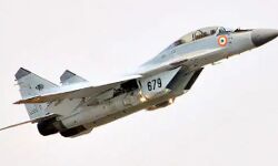 समुद्र के ऊपर हुआ बड़ा हादसा- नेवी का फाइटर विमान हुआ क्रैश समुद्र के ऊपर हुआ बड़ा हादसा- नेवी का फाइटर विमान हुआ क्रैश