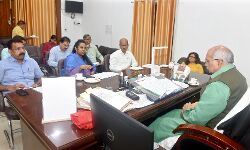 लम्पी स्किन डिजीज से ग्रसित 75 प्रतिशत पशु हुए स्वस्थ- मंत्री धर्मपाल लम्पी स्किन डिजीज से ग्रसित 75 प्रतिशत पशु हुए स्वस्थ- मंत्री धर्मपाल