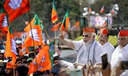 गुजरात में भाजपा की गौरव यात्रा