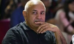 दिल्ली शराब घोटाला- ईडी ने फिर उठाएं धनुष बाण और डाल दिये छापे दिल्ली शराब घोटाला- ईडी ने फिर उठाएं धनुष बाण और डाल दिये छापे