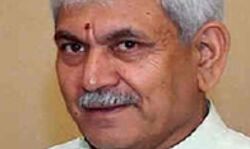 कश्मीर में नए मतदाताओं पर विवाद कश्मीर में नए मतदाताओं पर विवाद