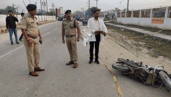 भाजपा नेता की हत्या कर भागे बदमाश एनकाउंटर में हुए लंगडे भाजपा नेता की हत्या कर भागे बदमाश एनकाउंटर में हुए लंगडे