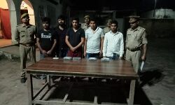 पीईटी परीक्षा देने आये फर्जी परीक्षार्थी गिरफ्तार- इतने में हुआ था सौदा पीईटी परीक्षा देने आये फर्जी परीक्षार्थी गिरफ्तार- इतने में हुआ था सौदा