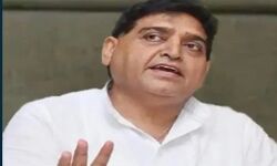 एक करोड़ की रिश्वत का ऑफर देने वाले बीजेपी नेता पूर्व मंत्री गिरफ्तार एक करोड़ की रिश्वत का ऑफर देने वाले बीजेपी नेता पूर्व मंत्री गिरफ्तार