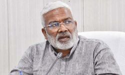 मंत्री ने की सिंचाई एवं जल संसाधन विभाग के विकास कार्यों की समीक्षा मंत्री ने की सिंचाई एवं जल संसाधन विभाग के विकास कार्यों की समीक्षा