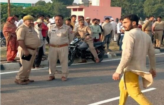 चौकीदार की धारदार हथियार से हत्या- ईट भट्टे पर ऐसे हालातों में मिला शव चौकीदार की धारदार हथियार से हत्या- ईट भट्टे पर ऐसे हालातों में मिला शव