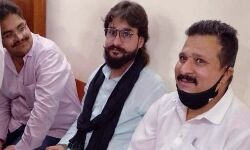 फरार चल रहे मुख्तार अंसारी के एमएलए बेटे का सरेंडर-देखती रह गई पुलिस फरार चल रहे मुख्तार अंसारी के एमएलए बेटे का सरेंडर-देखती रह गई पुलिस