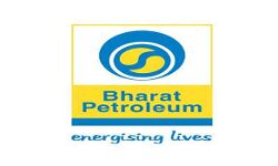 पेट्रोलियम डिपों के एक टैंकर में आग लगने से इतने लोग झुलसे, मचा हड़कंप