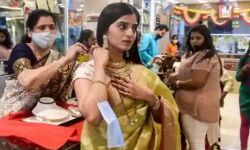 धनतेरस पर चांदी हुई धड़ाम- सोने के भी कम हुए इतने दाम- खरीदारों की मौज