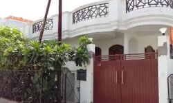 पूर्व राष्ट्रपति कोविंद ने 25 साल पहले बनवाया मकान बेचा पूर्व राष्ट्रपति कोविंद ने 25 साल पहले बनवाया मकान बेचा