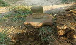 मिला जमींदोज शिवलिंग, प्रशासन ने नहीं दी मंदिर बनाने की अनुमति