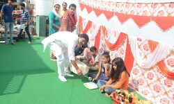 मनीष चौधरी ने किया भंडारे का आयोजन- लोगों ने किया प्रसाद ग्रहण मनीष चौधरी ने किया भंडारे का आयोजन- लोगों ने किया प्रसाद ग्रहण