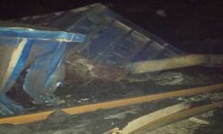 कोयले लदी मालगाड़ी पटरी से उतरी कोयले लदी मालगाड़ी पटरी से उतरी