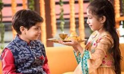 विशेष- भाई की दीर्घायु की कामना का पर्व है भाई दूज