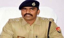 लापरवाही पर गिरी एसएससी की गाज- इंस्पेक्टर व दरोगा का किया ऐसा इलाज