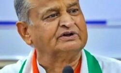 नये जिलों के गठन की सियासत