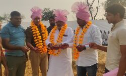 दंगल का फीता काटकर किया शुभारंभ- खालिद को कमेटी ने किया सम्मानित