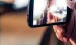 तहकीकात को गया सिपाही एक्स एमपी के बेटे संग गुलछर्रे उड़ाता मिला