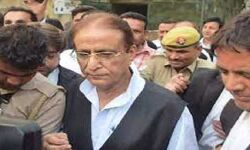 आजम खान को लगा बड़ा झटका- चली गई विधायकी- रामपुर सीट हुई खाली आजम खान को लगा बड़ा झटका- चली गई विधायकी- रामपुर सीट हुई खाली