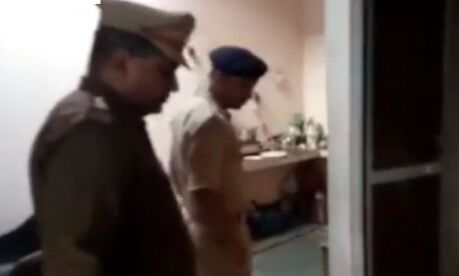 पत्नी और सास को पेट्रोल डालकर जिंदा जलाया, 1 की मौत, मचा कोहराम