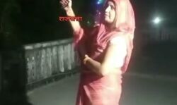 उठाई ससुर की पिस्टल और छत पर की धांए धांए- लगा झटका तो..