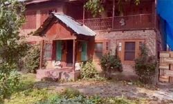 सूने घरों की फरियाद सूने घरों की फरियाद