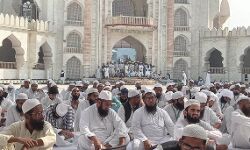 मदरसा सम्मेलन में बोले अरशद मदनी- हम थूकते हैं सरकारी मदद पर मदरसा सम्मेलन में बोले अरशद मदनी- हम थूकते हैं सरकारी मदद पर