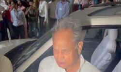 पुल गिरने की घटना की हो जांच-गहलोत पुल गिरने की घटना की हो जांच-गहलोत