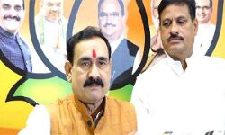 दुष्कर्म की शिकार बच्ची का इंदौर में हो रहा उपचार : गृह मंत्री दुष्कर्म की शिकार बच्ची का इंदौर में हो रहा उपचार : गृह मंत्री