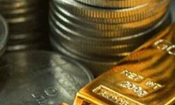 सोना-चांदी की मांग में तेजी सोना-चांदी की मांग में तेजी