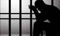 नाबालिग से अश्लील हरकत करने के जुर्म में आरोपी को पांच साल की कैद
