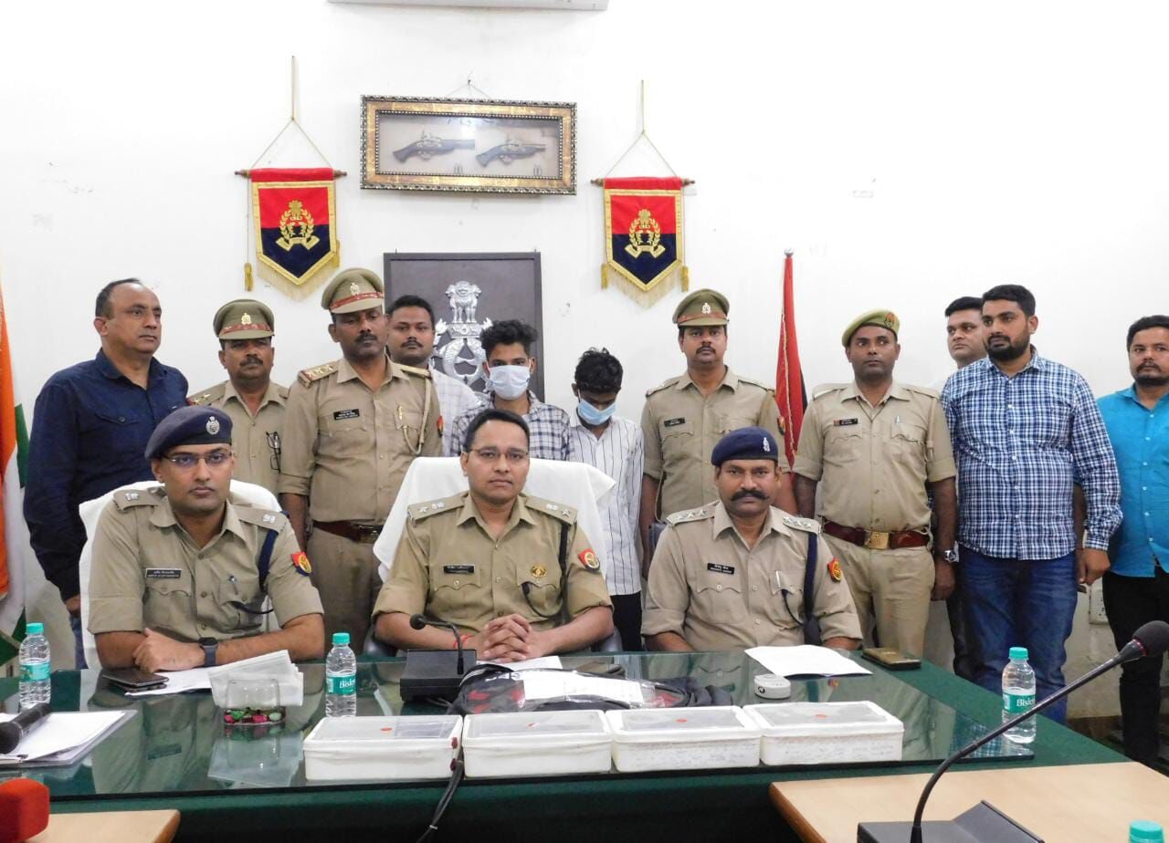 फ्राइडे के दिन बदमाशों पर पुलिस ने बनाई पकड़- तीन गुडवर्क को दिया अंजाम