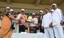 प्रतियोगिता आयोजन के लिये DM ने की 1 लाख रूपये की घोषणा प्रतियोगिता आयोजन के लिये DM ने की 1 लाख रूपये की घोषणा