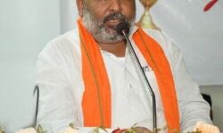 प्रदेश सरकार किसानों की आय बढ़ाने के लिए कटिबद्ध- डा0 दयाशंकर मिश्र