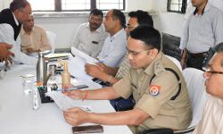 डीएम एसएसपी का फरमान- लोगों की समस्याओं का अफसर करें तुरंत निदान