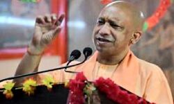 मुख्यमंत्री योगी ने चंदौली को दी एक हजार करोड़ की सौगात मुख्यमंत्री योगी ने चंदौली को दी एक हजार करोड़ की सौगात